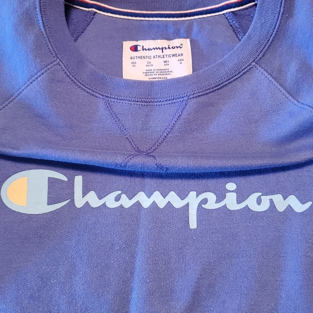 Wmns Champion Xs Blue Sporting Sweatshirt - Picture 2 of 2